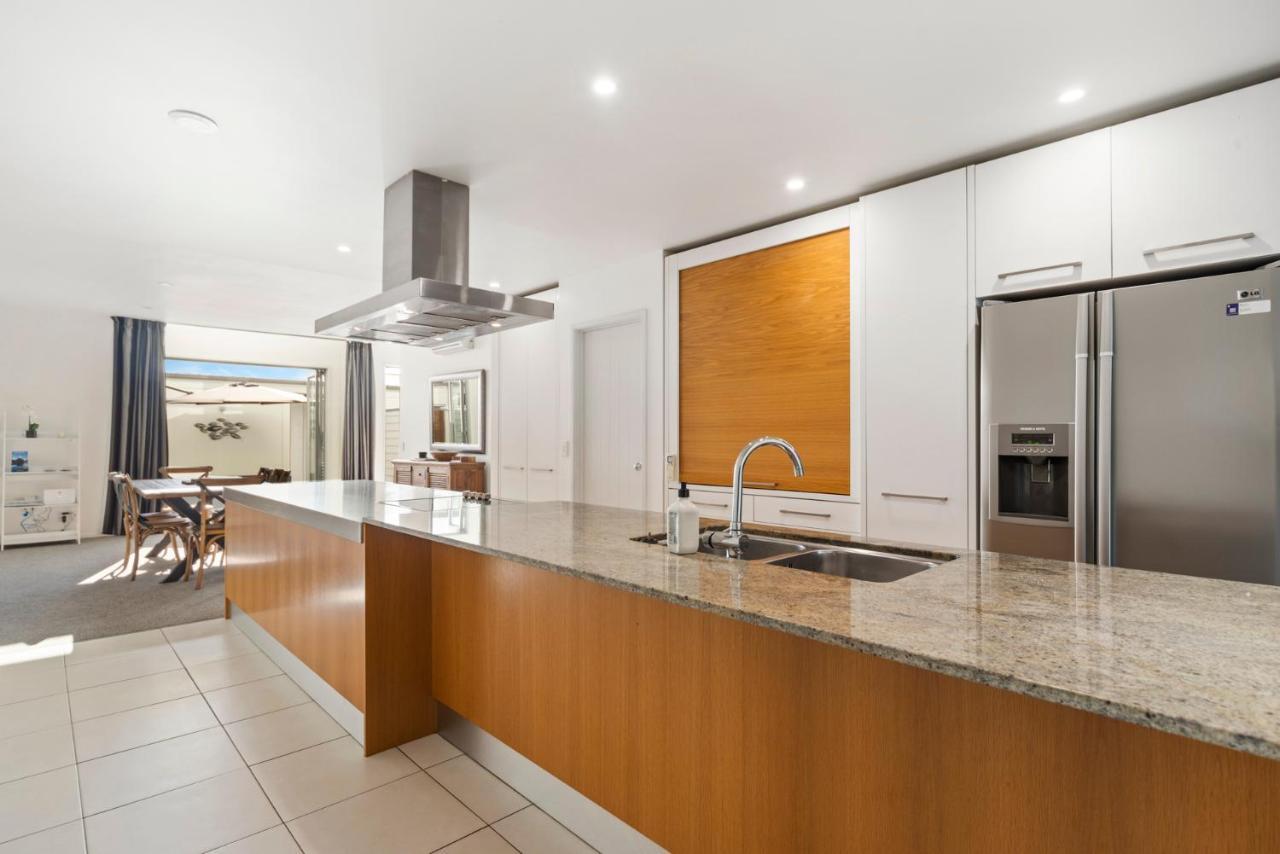 Lakeview Luxury - Taupo Holiday Apartment Eksteriør billede